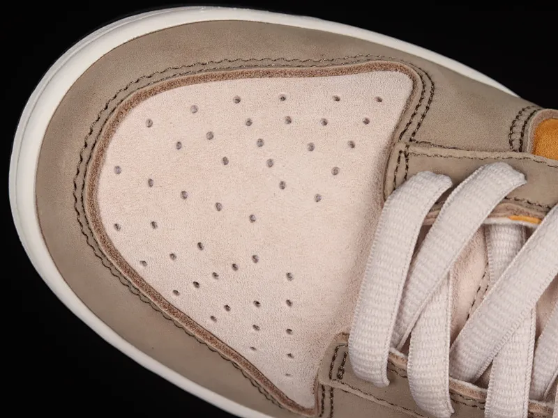 All Categories Nk SB Dunk Series Nk SB Dunk Low Low-top sneakers Otomo Katsuhiro x Nk SB Dunk Low "Steamboy OST" Creative customization collaboration Otomo Katsuhiro co-branded SB low-top sports casual sneakers LF0039-018